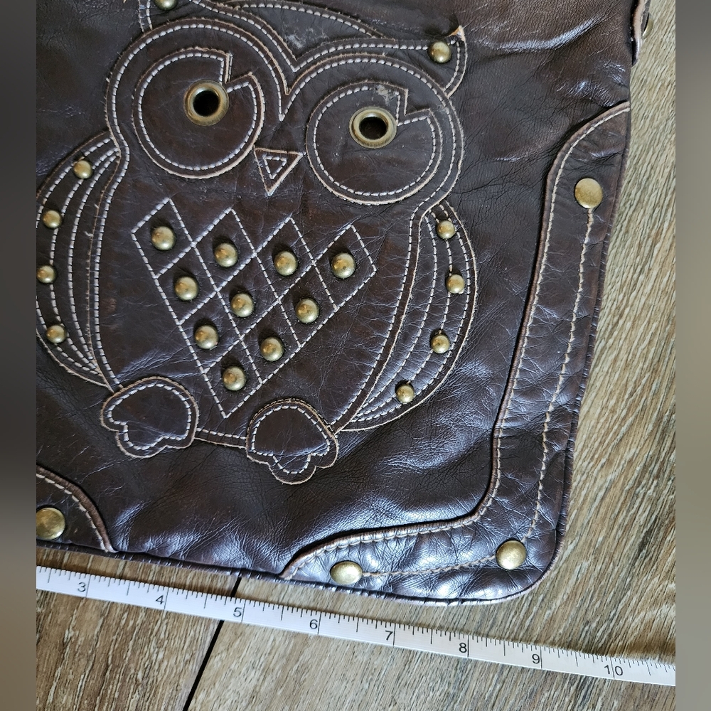 Brown Owl Embossed Crossbody Bag - Picture 5 of 6